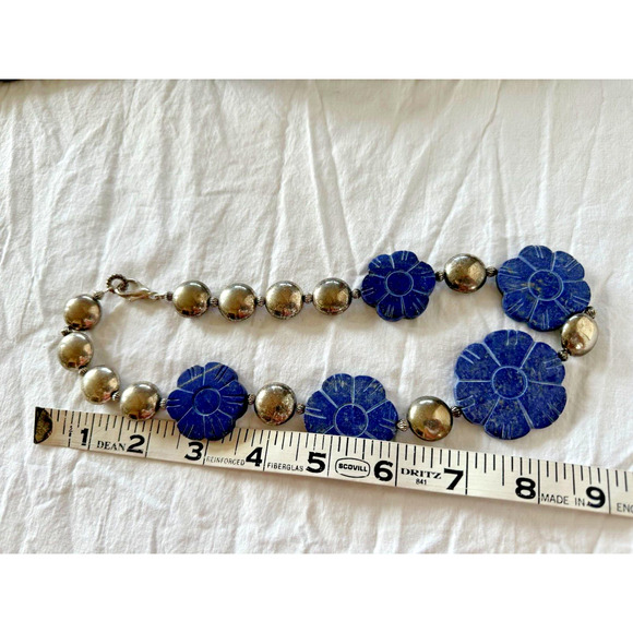 Vintage Heavy Natural Lapis Lazuli Flowers Carved Necklace Statement Piece 19" - Picture 6 of 11